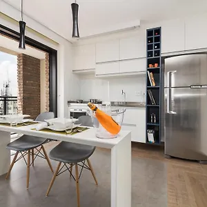 Living Design Madalena Apartment